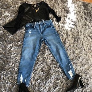 Gap True Skinny - light wash.